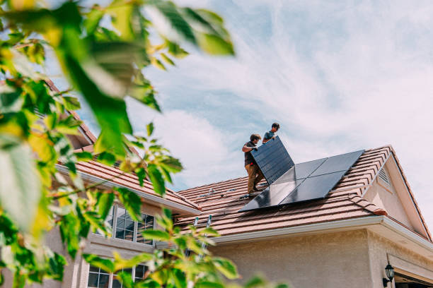 Best Roof Gutter Cleaning  in Portsmouth, OH